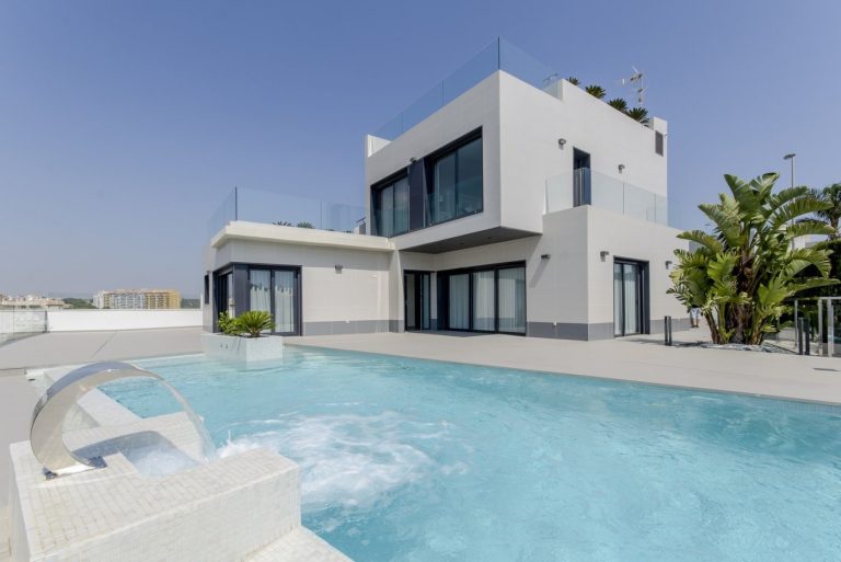 NOWE WILLE BUDOWLANE 250 m OD PLAŻY W CAMPOAMOR